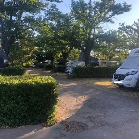Campsite Paradis Family Les Rives De L'herault *