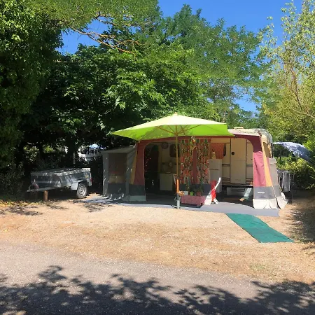 Campsite Paradis Family Les Rives De L'herault *