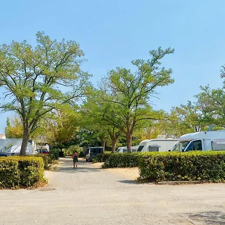 Paradis Family Les Rives De L'herault Campsite