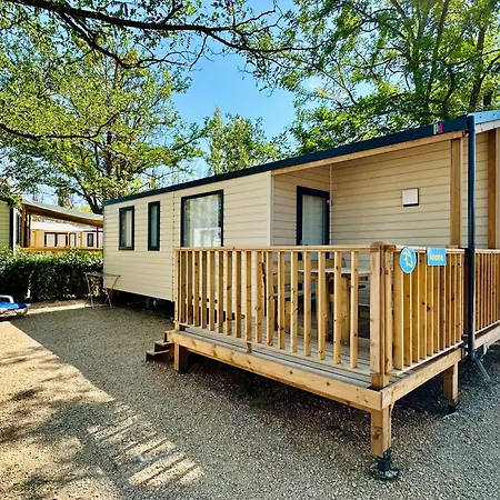 Campsite Paradis Family Les Rives De L'herault *